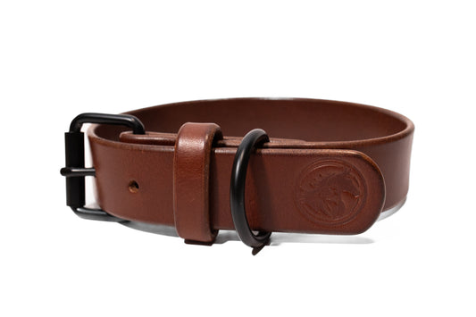 Handcrafted leather dog collar. Full grain bridle leather and high quality, heavy-duty black hardware. Multiple widths. Cross Winds Leather.